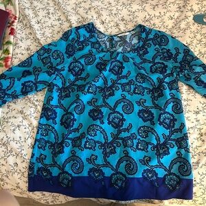 Women’s quarter inch long sleeve